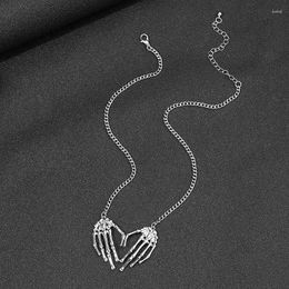 Pendant Necklaces WANGAIYAO2023 Fashion Halloween Collarbone Chain Personality Creative Gothic Punk Skull Hand Necklace Hip Hop Jewelr