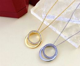 Factory direct supply, classic pie chain diamond-encrusted titanium steel pendant necklace European and American fashion brand clavicle chain