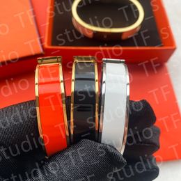 Designer bracelet 18k gold bracelet Classic Letter Bracelet Men and Women Couple Bracelets Silver bracelet 12MM Wide Size 17/19 Luxury Jewellery accessories