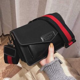 Women's 2023 New Versatile Crossbody Wide Shoulder Strap Small Square Bag Mobile Phone