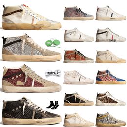 2024 Classics Gose Designer Casual Shoes Women Mens Mid Star Platform Sneakers Leather Suede pink glitter silver Gold Vintage Italy Brand Flat Sports OG Trainers