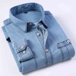 Mens Regular-fit Long-Sleeve Denim Work Shirt Two Button Front Chest Pockets & Pencil Slot Rugged Wear Thin Casual Cotton Shirts 2250J