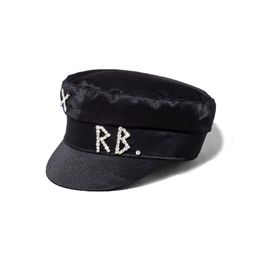 Simple Rhinestone RB Hat Women Men Street Fashion Style Newsboy Hats Black Berets Flat Top Caps194h