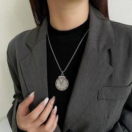 Chains Trendy And Cool Girl Portrait Versatile Coin Necklace Jewelry Sweater Chain Simple Men's Sweatshirt Light Luxury Wholesale
