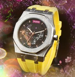 Screw Bezel Men's Chronograph Watch Day Date Classic Bracelet Watches Quartz Battery Clock Man Stopwatch Rubber Stainless Steel Strap Wristwatch Gifts