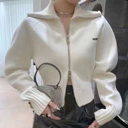 レディースジャケットオータムコート女性ファッションレターダブルジッパーカーディガンジャケット女性デザイナーセーター大断固葉の長袖ニットウェアトップ