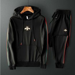 Designer Mens Set Tracksuits BEE Embroidery Sweatsuits Hommes Jogger Suits Pollover Hoodies pants Two Piece Outfits Unisex Sport2785