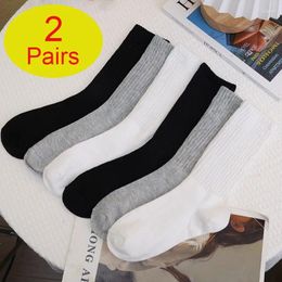 Women Socks 2Pairs Elasticity Medium Tube Summer Autumn Cotton Sweat Men Fashion Solid Colour Breathable Casual White Sock