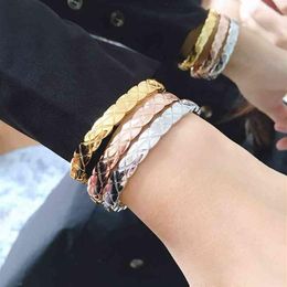 Bracelet Classical Crush Bangle Yellow Gold Wide Narrow Design No Stone Cuff BraceletColor For Women Jewelry 210330272e