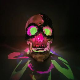 1pc Halloween Skull Decoration Lamp, Undead Skull Ornament Lamp, Party Event Decoration Light, Outdoor Indoor Lighting