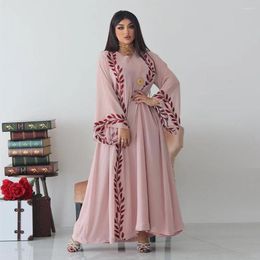 Ethnic Clothing Middle East Chiffon Muslim Robe For Women Simple Embroidery Loose Kaftans Dubai Arab Islamic Long-Sleeve Elegant Party