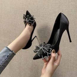 Dress Shoes 2023 Spring High Heels Stiletto Pointed Toe Shallow Mouth Sexy Socialite Style Satin Rhinestone Wedding