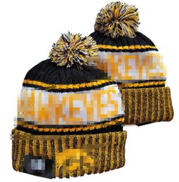 Men's Caps NCAA Hats All 32 Teams Knitted Cuffed Pom Iowa Beanies Striped Sideline Wool Warm USA College Sport Knit hat Hockey Hawkeyes Beanie Cap For Women's A1