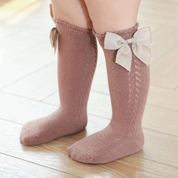 Çocuk Çoraplar 20Pair/Lot Bahar Sonbahar Yaz Çocuk Mesh Bebek Diz Yüksek Çorap İspanyol Tarzı İspanyol Tarzı Büyük Yay Bebek Çoraplar doğumlu uzun çorap 231016