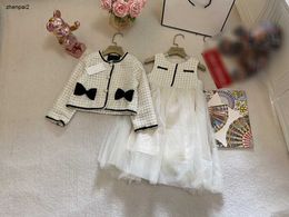 luxury fashion autumn suit for girls Baby dresses sets Size 110160 CM Butterfly pearl embellished long sleeved jacket and vest lace dress Sep1