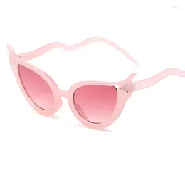 Sunglasses Women's Fashion Cat Eye Designer Decoration Sun Glasses Ladies Ins Hip Hop Goggles Shades Mirror