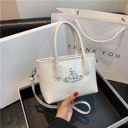 75% outlet store French niche super hot small bag for women's 2023 new high-end foreign style cross body bucket handbag model 5598