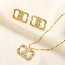 Letter Pendant Necklace Stud Earring Set Designer Women Crystal Rhinestone Pendants Necklaces Choker Chain Gold Sier Plated Earrings Jewelry Gift