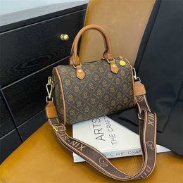 Outlet bag for women 2023 New Boston Fashion printed portable large capacity simple one shoulder crossbody Handbags black friday