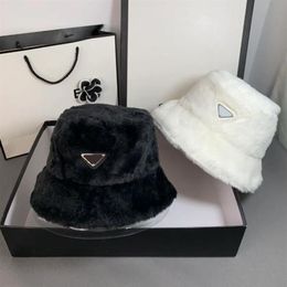 Rabbit Hair Hat Designer Beanie Cap Men's Women's Tight Hat Unisex Cashmere Letter p Casual Skull Hats Outdoor Fashion2454