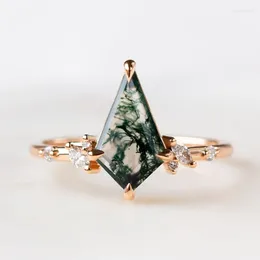 Cluster Rings Moss Agate 925 Silver Wedding Kite Shaped Natural Green Zircon Ring Elegant Lady Jewellery