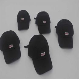 KITH TREATS TOKYO Hat Men Women Alphabet Embroidered Baseball Cap Eaves Hat Casual Cap Classic Duck Tongue Hat Q0703277i