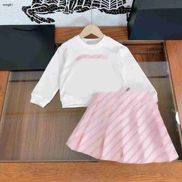 brand designer Girls Dress suits high quality autumn sets Size 100-150 CM 2pcs Chest logo printed round neck sweater and pleated skirt Aug30