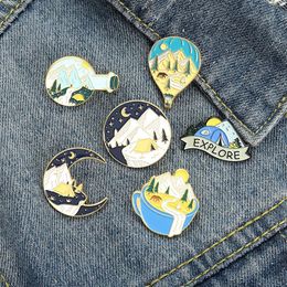 Sky Mountain Shape Alloy Brooches Coffee Moon Explore Camping Model Pins Balloon Circle Backpack Hat Badge Jewellery Whole Acces243Q