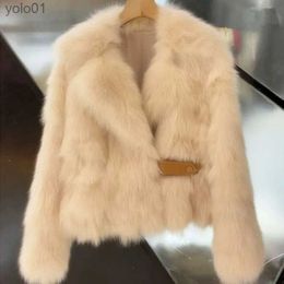 Women's Fur Faux Fur 2023 Winter New Fur Coat Women short Faux Fox Hair Slim and Versatile Casual Loose Thick Warm Fe Fur CoatL231016
