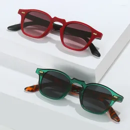 Sunglasses Classic Frame Women Fashion Casual Rivets Design Sun Glasses Retro Punk UV400 Outdoor Shades Eyewear