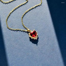 Pendant Necklaces Style Luxury Red Zircon Heart Of The Ocean Fashion Golden For Women Christmas Jewellery Thanksgiving Day Gift