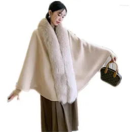 Scarves Big Real Wool Wraps With Genuine Fur Collar Wedding Warm Outerwear Black Women Girls Party Shawls