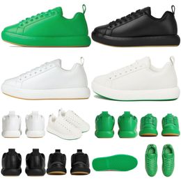 Vestido sapatos casuais para homens mulheres sapatilhas top de alta qualidade moda jogging sapato triplo branco preto pinho verde homens mulheres plataforma sneaker
