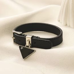 Wristband luxury leather bracelet triangle designer bracelet simple bangle women jewelry stainless steel charm bracelet christmas valentine's day gift zl075