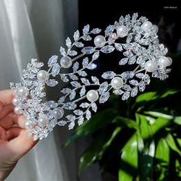 Hair Clips MYFEIVO Leaf Zircon Crown Bridal Headpieces Accessories Light Luxury Headdress Jewelry Simple And Elegant Headband HQ0935