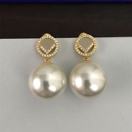 Fashion Brand Womens Earring Studs With Pearls F Designers Women Ear Rings Party Suit Luxury Wedding Jewellery Premium Jewelrys272a