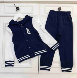 brand kids Tracksuits baby autumn suits Size 100-160 CM 2pcs Contrast panel design with hood zipper jacket and sports pants Sep01