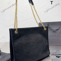 Designer Shopping Bag Women Handbag Large Capacity Package Shoulder Commuter Bags Magnet Seal Genuine Leather Fashion Handbags Bags 231016