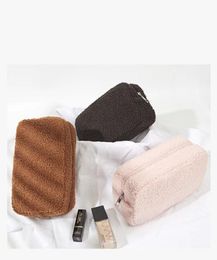 Solid color Teddy plush bag in autumn and winter, large-capacity skin care products storage bag, travel portable plush bag, simple cosmetic bag