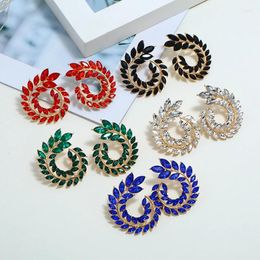 Dangle Earrings Fashion Simple Personality Creative For Women Swirl Shape Female With Inlay Rhinestone Design Spark Kolczyki