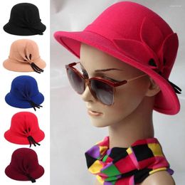 Berets Ladies Elegant Fisherman Cap Felt Bucket Bowler Cloche Hats Women Vintage Retro Hat Autumn Winter Warm