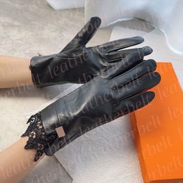 Luxury Women Leather Gloves Autumn Winter Sheepskin Mittens Metal Letter Lace Patchwork Touch Screen Gloves