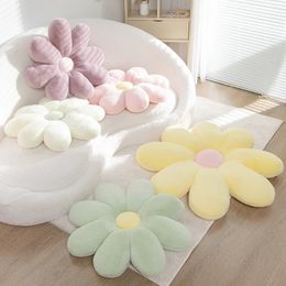 Plush Pillows Cushions Cute Flower Throw Pillow Lifelike Daisy Flower Plush Toy Stuffed Plant Flower Fluffy Home Sofa Decor Baby Kids Mat 231016