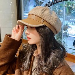 Berets Autumn PU Leather Stitching Linen Women's Beret Trendy Retro M Letter Striped Octagonal Hat Literary Female Sboy Painter Hats