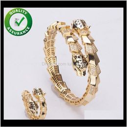 Luxury Designer Bracelet Mens Rings Hip Hop Jewelry Iced Out Bracelets Diamond Ring Hiphop Bling Charm For Wedding Love 0Vdui Xsua299E