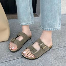 Sandals Ladies Slippers Platform Flat Pink Metal Buckle Designer Outdoor Casual Shoes Summer Low Heels Flip Flops Women