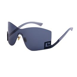 Fashion frameless sunglasses for men and women, ladies fashion high street, big box, wind-proof and ultravioletproof UV400 sunglasses, riding on the beach for daily play.