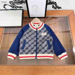 luxury designer Kids zipper Coats Splicing design Child Jacket Size 100-150 CM fashion Grid letter printing Long sleeved Baby Outwear Aug18