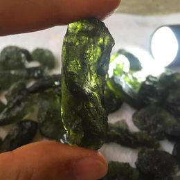 A Natural Moldavite green aerolites crystal stone pendant energy apotropaic4g-6g lot rope Unique Necklace 210319259M