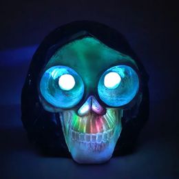 1pc Halloween Skull Lamp, Outdoor Sculpture Lamp Skull Element Decorative Modeling Lamp, Garden Lamp, Ambient Light Day Of The Ghost Decorative Light